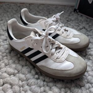 adidas Samba Men's White, Black & Gray Retro Sneaker